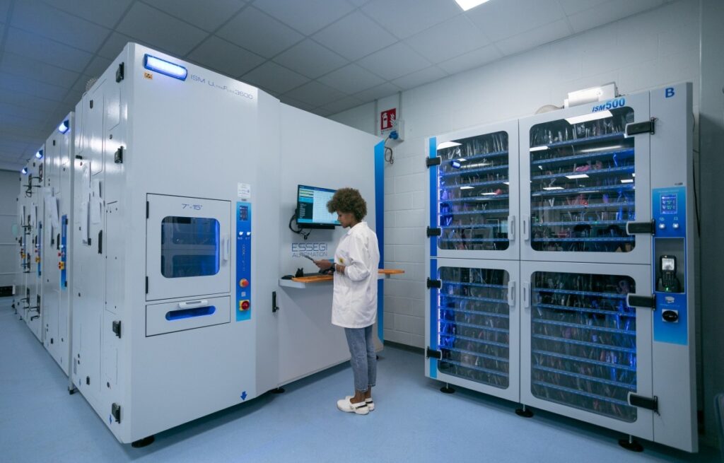 コンパクト自動倉庫